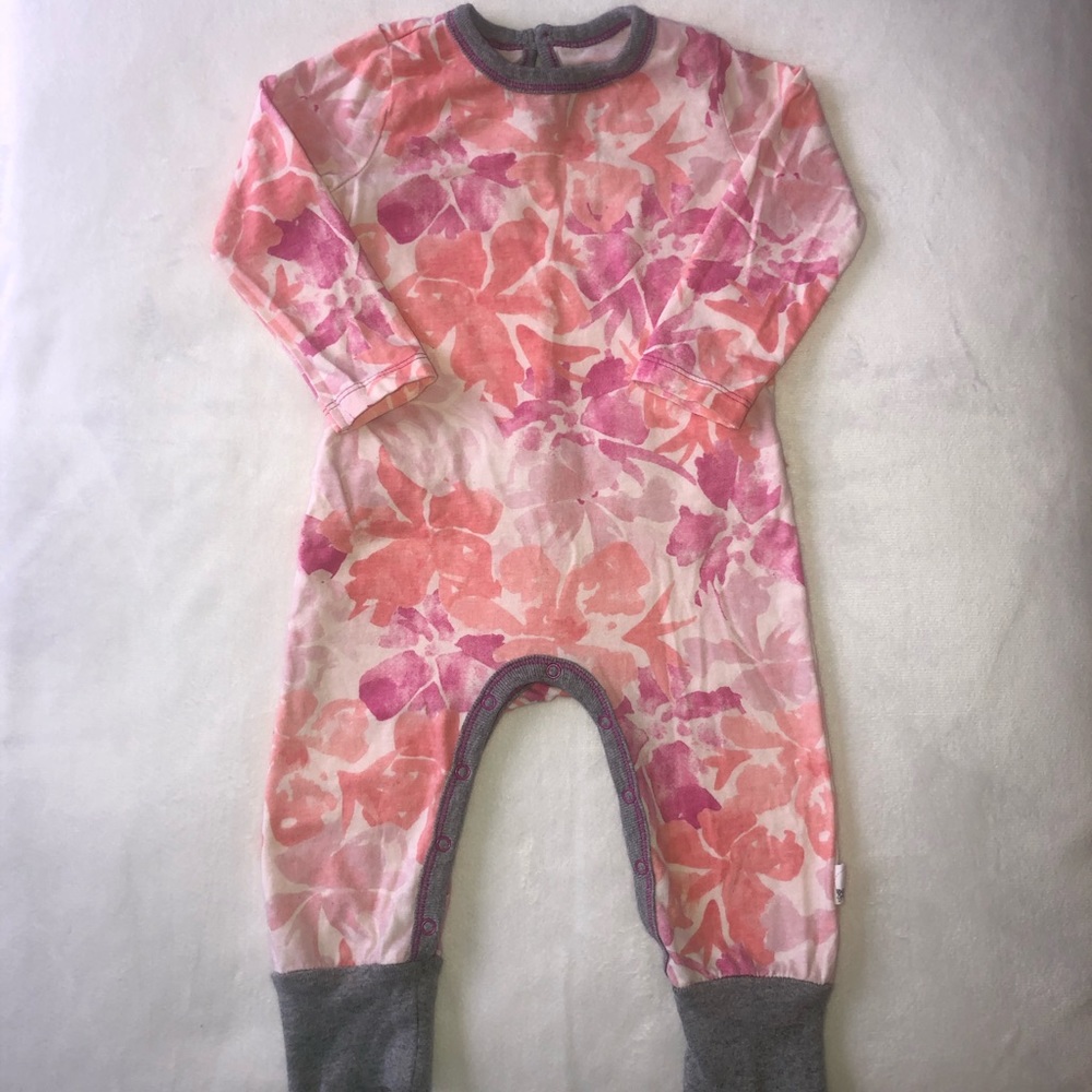 Burt’s Bees outfit